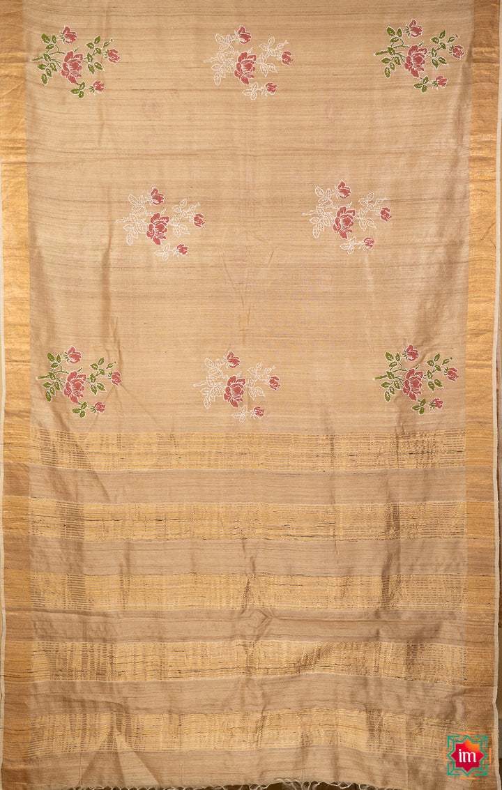 Beige-Bhagalpur-Tussar-Silk-Jugalbandhi-Saree-GulaabPrem-6-The-Indian-Motif