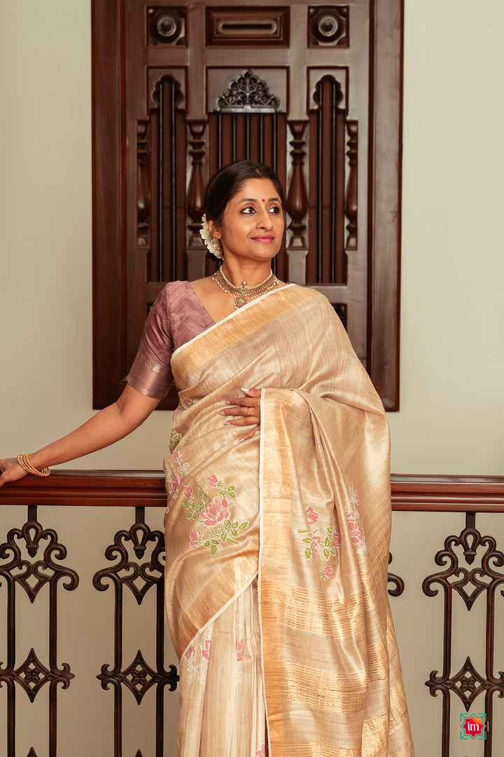 Beige-Bhagalpur-Tussar-Silk-Jugalbandhi-Saree-GulaabPrem-The-Indian-Motif