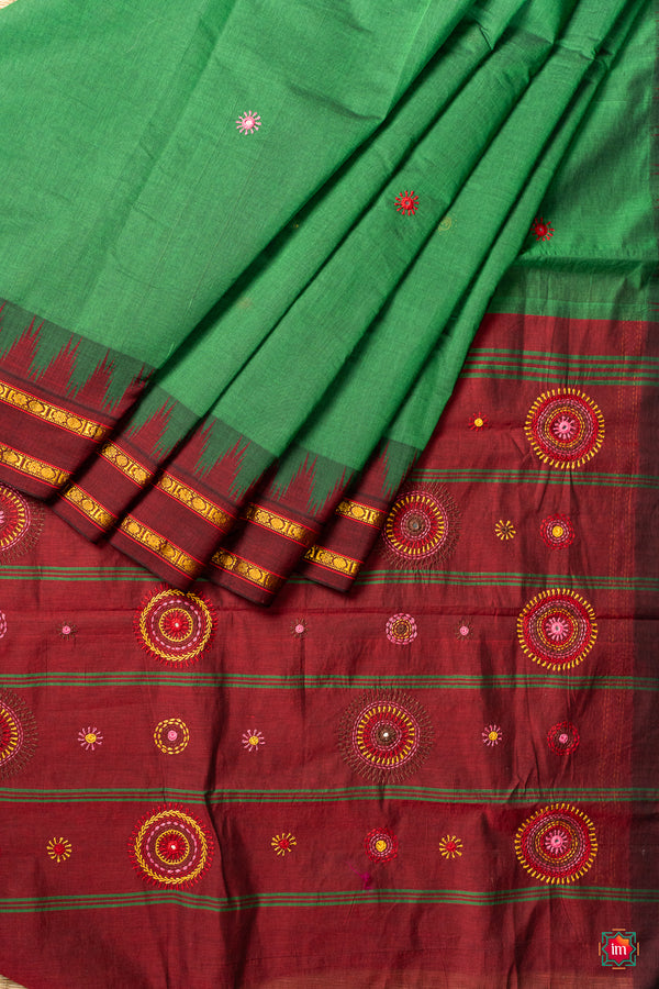 Green Korvai Kanchi Cotton With Lambani Embroidery Jugalbandhi Saree Emerald Love-The-Indian-Motif