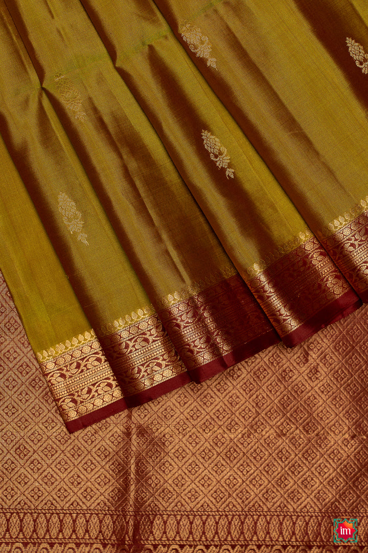 Mehendi-Red-Handloom-Silk-Saree-Heena-5-The-Indian-Motif