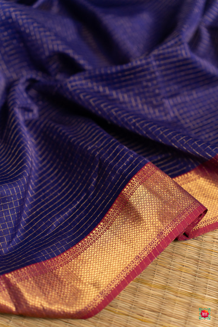 Purple Handwoven Maheshwari Silk Cotton Saree Siddhi-3-The-Indian-Motif