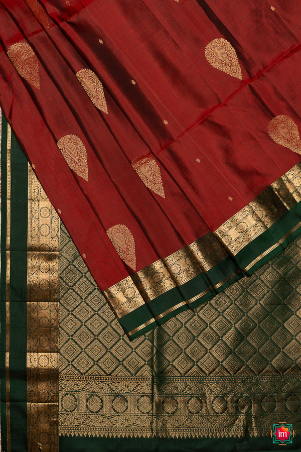 Vermillion Green Handloom Silk Saree Kumkuma