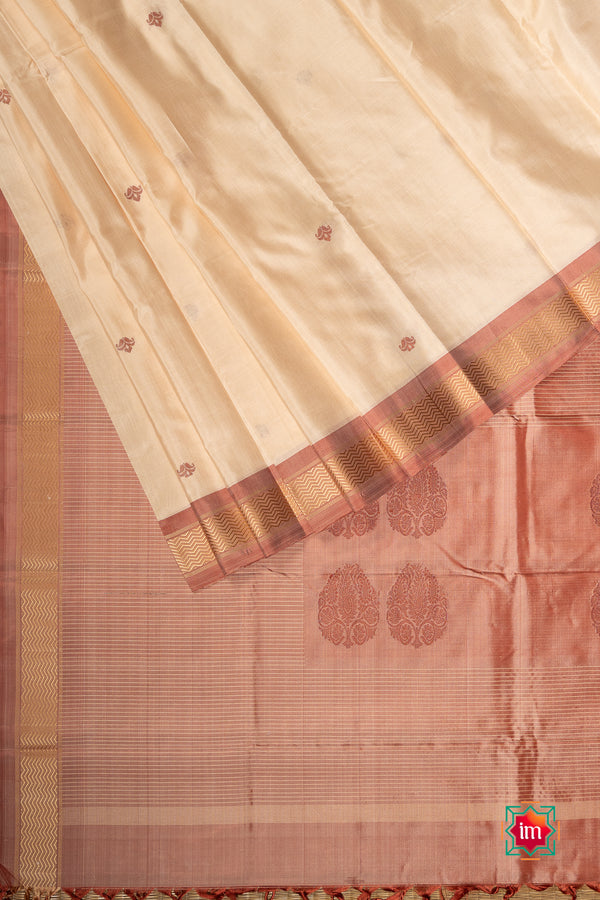 Ivory Onion Pink Pure Silk Kodiyala Saree Hamsadwani