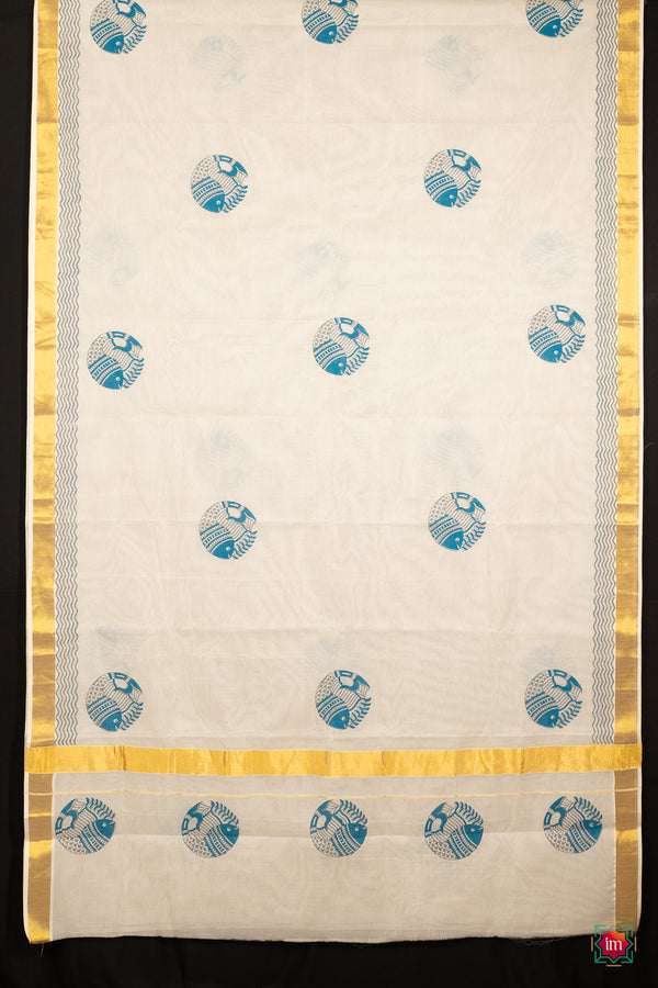 White Kasavu Fish Motif Zari Border Jugalbandhi Saree Meen