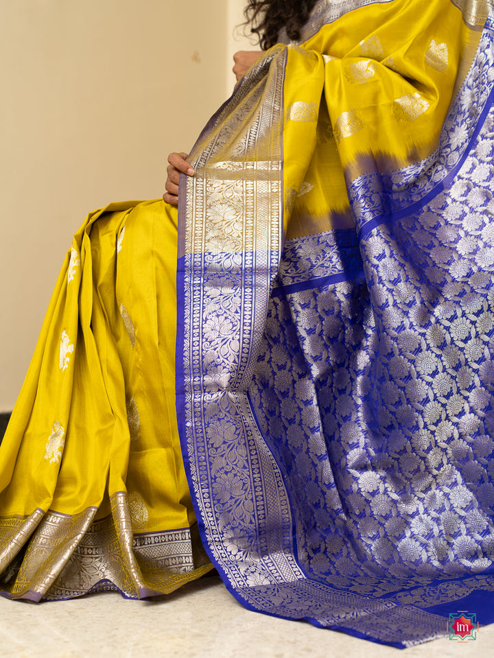 Sampige Colour Venkatagiri Silk Saree Kanakam-71-The Indian Motif Handwoven Sarees